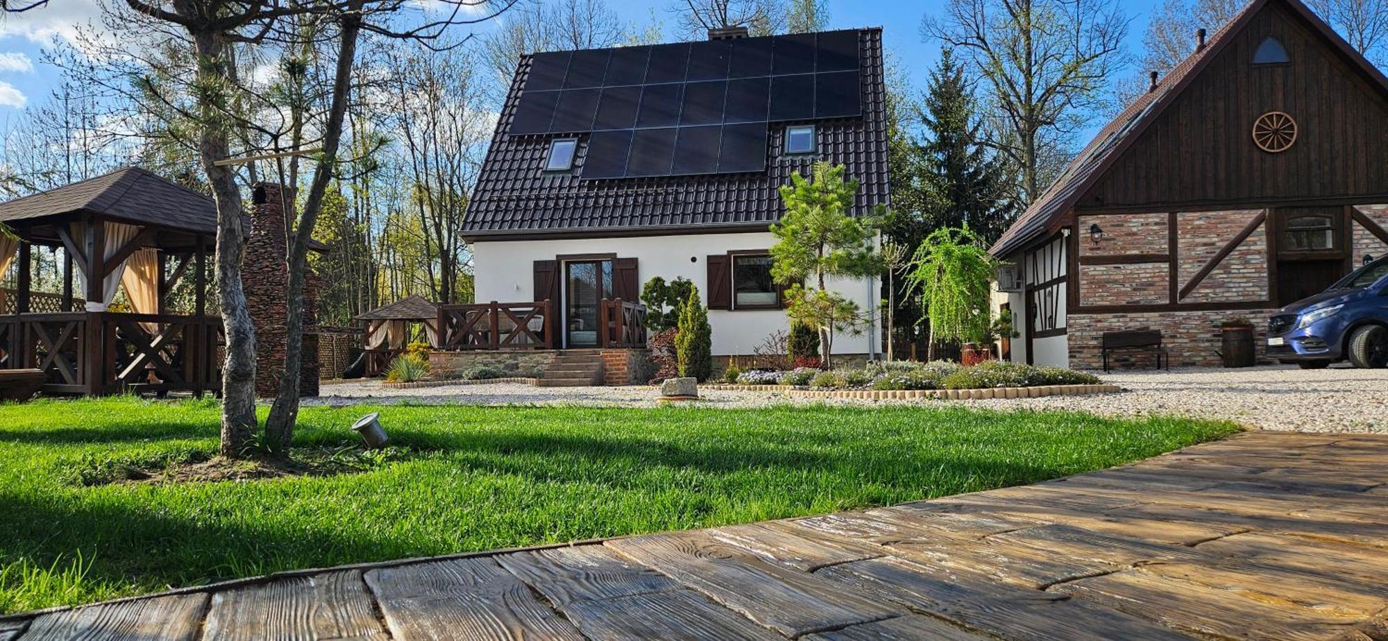 Apartamenty Komarno 46 Jacuzzi&Sauna Exterior photo